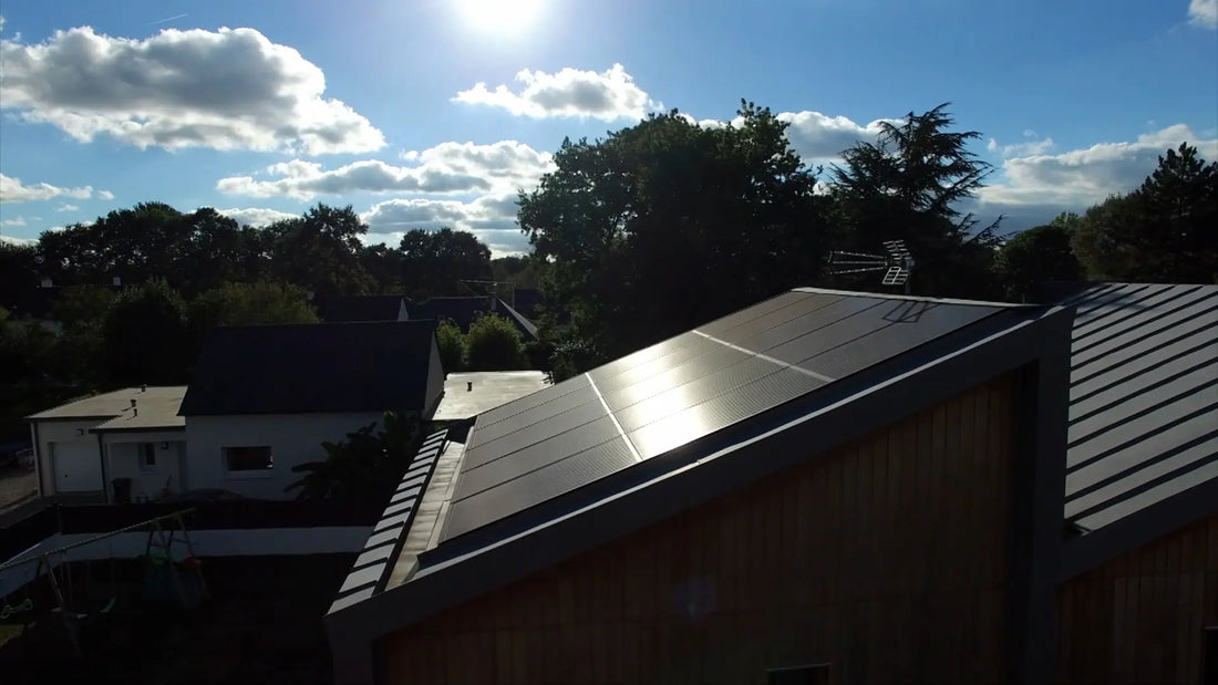 Prix : une toiture solaire, combien ça coûte en France ?