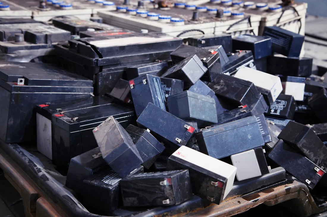 Solaire : quel recyclage pour les panneaux photovoltaïques, onduleurs et batteries ?